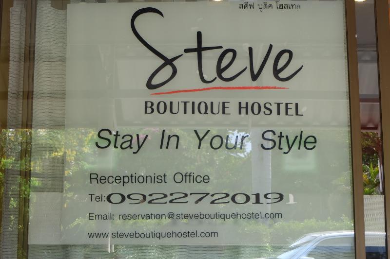 Steve Lady Hostel Банкок Екстериор снимка