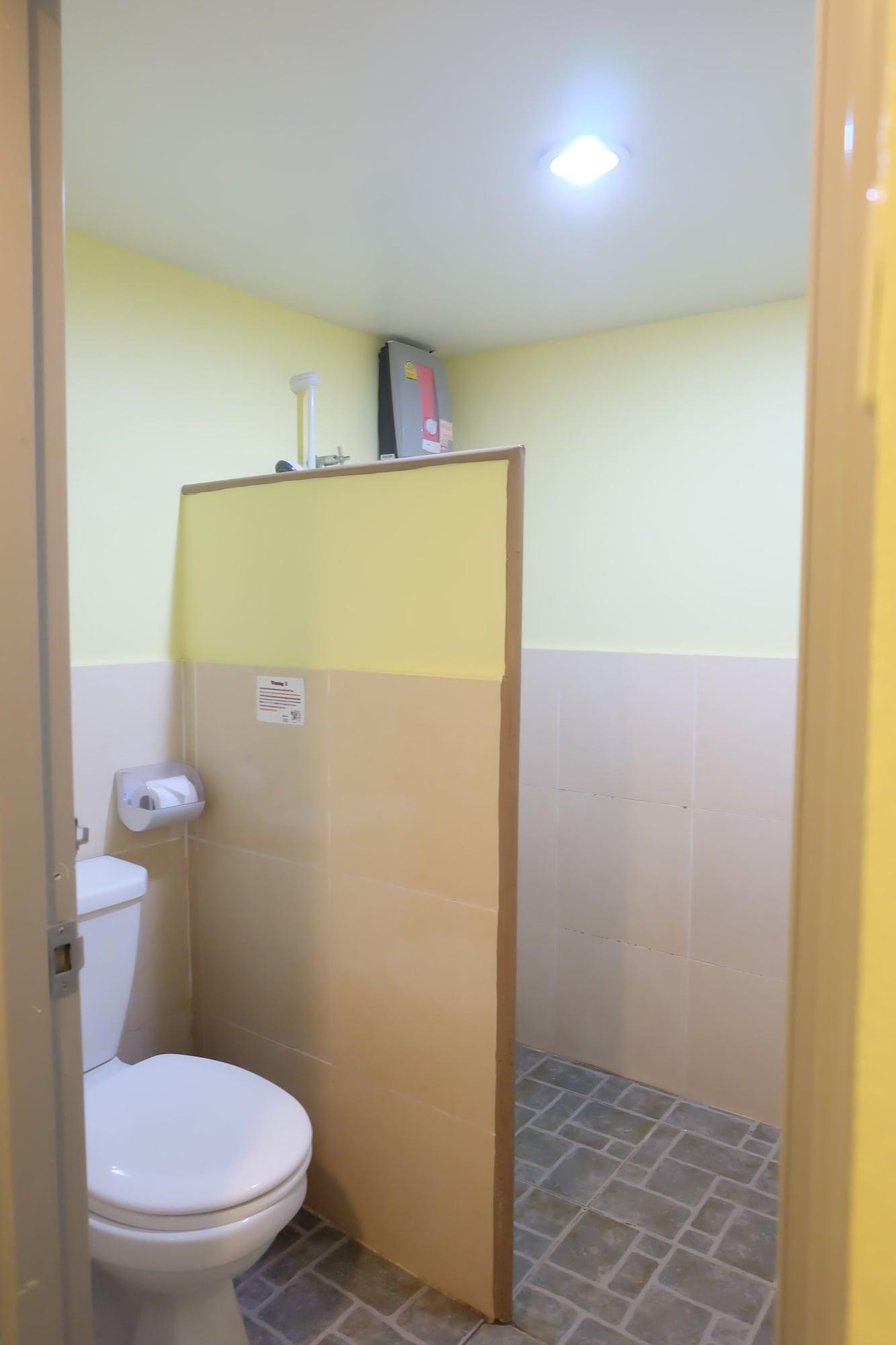Steve Lady Hostel Банкок Екстериор снимка